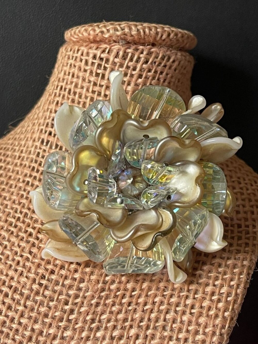 Vtg Vendome Crystal & Petal Brooch With Iridescent Flower Design